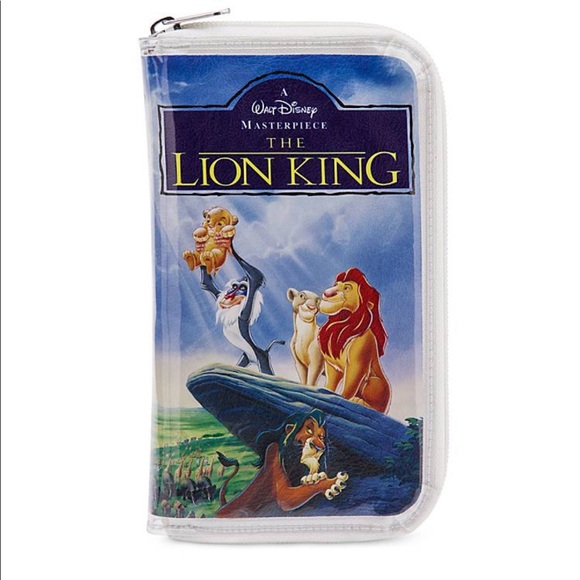 Disney Handbags - The Lion King ''VHS Case'' Clutch.
